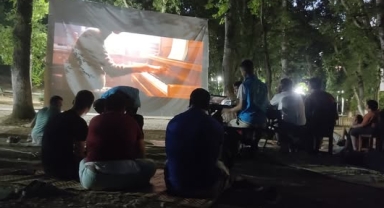 Ardahan’da Özel Bireyler İçin Açık Hava Sinema Keyfi