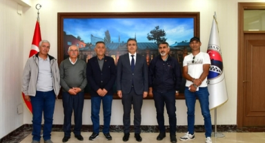 Fadime Ana Cemevi Yöneticilerinden Vali Çiçek’e Ziyaret ve Davet