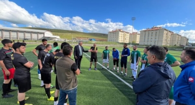 Göle Belediyesi 5. Geleneksel Futbol Turnuvası Başladı