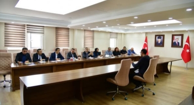 Vali Çiçek: “Ardahanlı her bir vatandaşımızın derdi bizim derdimizdir”