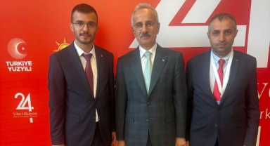 AK Parti Ardahan Teşkilatı, Partinin 24. Kuruluş Yıldönümünü Ankara’da Kutladı