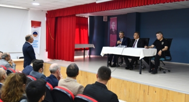 Ardahan’da Eğitim-Öğretim Değerlendirme Toplantısı Yapıldı