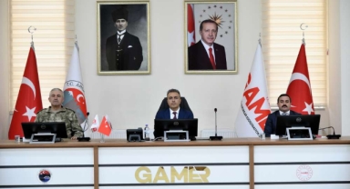 Ardahan’da İl Güvenlik ve Asayiş Toplantısı Yapıldı