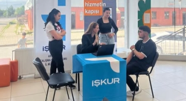 İŞKUR Ardahan, Üniversite Adaylarının Yanında