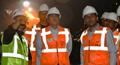 Vali Çiçek, Ilgar Tüneli İnşaatında İncelemelerde Bulundu