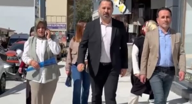 AK Parti Ardahan İl Başkanı Hakan Aydın, Eczacıları Ziyaret Etti