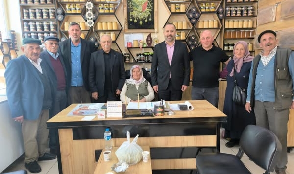 AK Parti Ardahan İl Başkanı Hakan Aydın Esnaf Ziyaretlerinde Bulundu