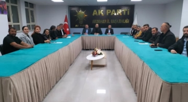 AK Parti Ardahan İl Başkanlığı Haftalık Yönetim Kurulu Toplantısını Gerçekleştirdi