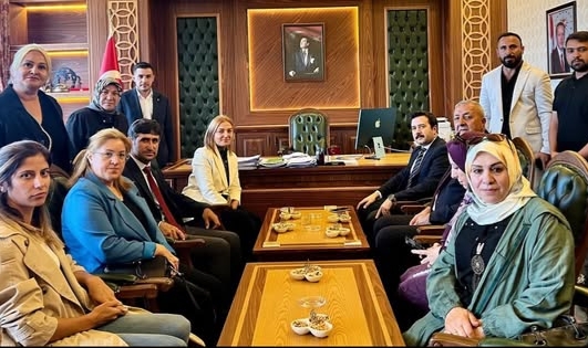 AK Parti Heyeti Göle Kaymakamını Ziyaret Etti
