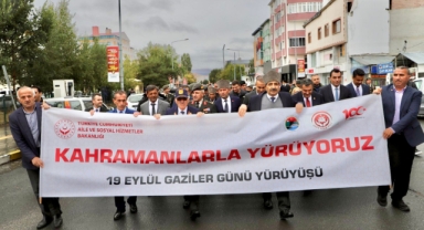 Ardahan’da 19 Eylül Gaziler Günü Törenle Kutlandı
