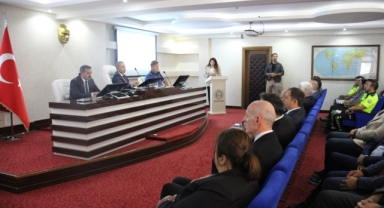 Ardahan’da Eğitim-Öğretim Tedbirleri Toplantısı Yapıldı