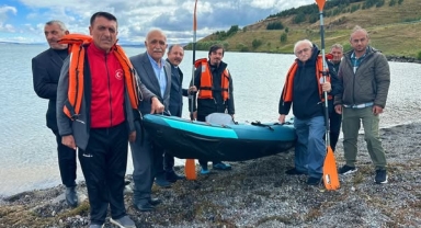 Çıldır Gölü’nde Kano Etkinliği Düzenlendi