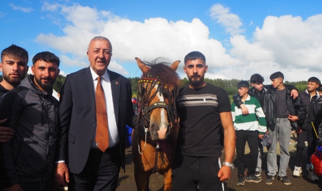Göle Belediye Başkanı Budak CHP’ye Geri mi Dönüyor?