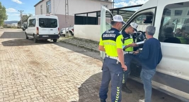 Hanak’ta Öğrenci Servisleri Denetlendi