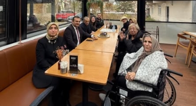 Ardahan Huzurevinde Yaşlıların Doğum Günleri Kutlandı