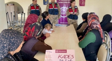 Ardahan Jandarmasından Kırsal Kesimdeki Kadınlara KADES Eğitimi