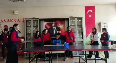 ÇILDIR’DA CUMHURİYET BAYRAMI KAPSAMINDA MASA TENİSİ TURNUVASI