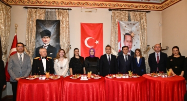 Cumhuriyetin 102. Yılı Valilik Kabul Töreniyle Kutlandı