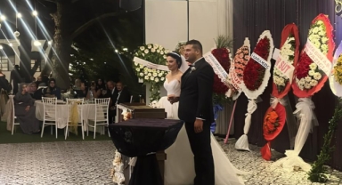 Gazeteci Özlem Şeyma Yılmaz Dünya Evine Girdi