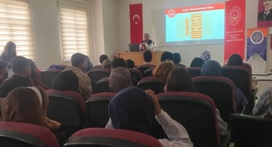 Göle’de Öğrencilere Kadına Yönelik Şiddetle Mücadele ve Aile İçi İletişim Eğitimi