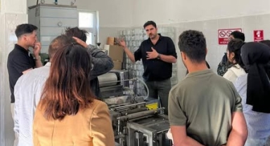 Göle MYO Öğrencilerinden Kafkas Arısı Üretim Merkezine Ziyaret