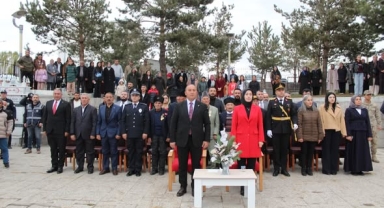 Hanak’ta Cumhuriyetin 102’nci Yılı Kutlandı