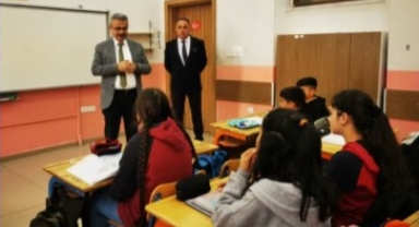 İl Milli Eğitim Müdürü Uzantı, Halit Paşa İlkokulu ve Ortaokulunu Ziyaret Etti