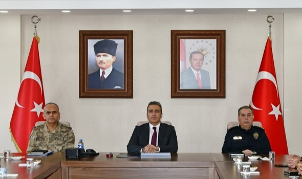 Ardahan’da Emniyet ve Asayiş Toplantısı: “Türkiye’nin En Güvenli Şehirlerinden Biriyiz”