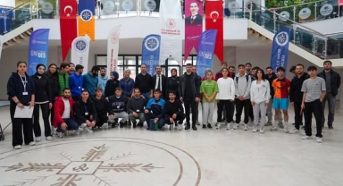 ARÜ’de Masa Tenisi Turnuvası Tamamlandı