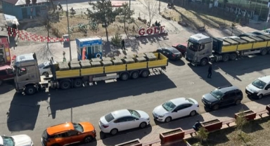 Erzurum Büyükşehir’den Göle’ye Parke ve Bordür Desteği