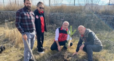 “Geleceğe Nefes, Yeşil Vatan” projesi kapsamında fidan dikimi gerçekleştirildi