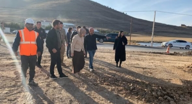 Hanak Kaymakamı Elif Meram, Çayağzı Köprüsü Çalışmalarını İnceledi