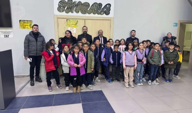 Köy Okulu Öğrencileri ARÜ Sineması ile Buluştu
