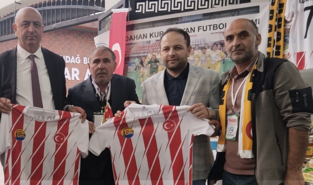 Kura Kadın Futbol Takımı, Ardahan Tanıtım Günleri'nde Şehrin Sesi Oldu