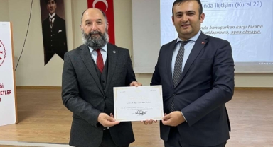 Kurumlararası Dayanışma Kapsamında “Adab-ı Muaşeret” Eğitimi Gerçekleştirildi