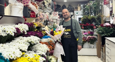 Öğretmenler Günü Yoğunluğu Ardahan Çiçekçilerini Sevindirdi