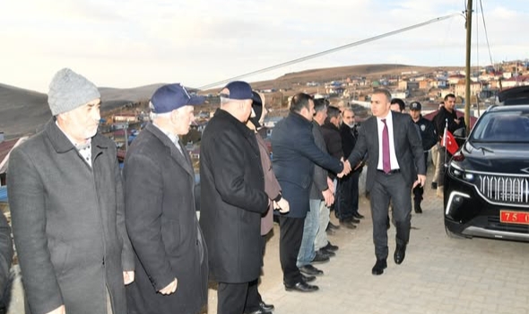 Vali Çiçek’ten Şehit Ailesine Taziye Ziyareti