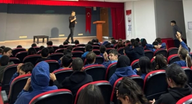 Ardahan’da 29 Okulda “İslam’da İnsan Hakları” Sunumu