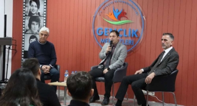 ARÜ’de Spor Bilimleri Öğrencilerine Yönelik Söyleşi Programı Gerçekleştirildi