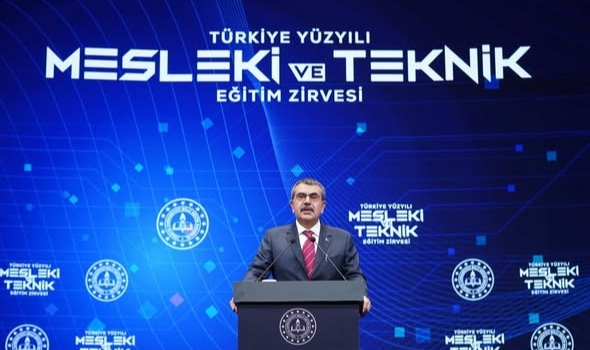 Bakan Tekin'den 'Meslek 5.0' Vurgusu: Mesleki Eğitimde Yeni Dönem Başlıyor!