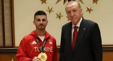 Çıldırlı Dünya Şampiyonu Eray Şamdan, Cumhurbaşkanı Erdoğan’ın Misafiri Oldu