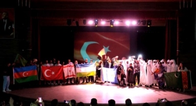 Kültürler ARÜ’de Buluştu: Uluslararası Öğrencilerden Renkli Kültürel Etkinlik