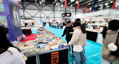 Nihat Delibalta Göle MYO Öğrencileri Erzurum 7. Kitap Fuarı'nı Ziyaret Etti