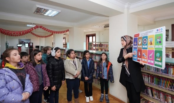 ÖĞRENCİLER KÜTÜPHANELERDE GELECEĞE HAZIRLANIYOR