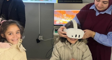 Ardahanlı Gençler Arıların Dünyasına Dijital Bir Yolculuğa Çıktı