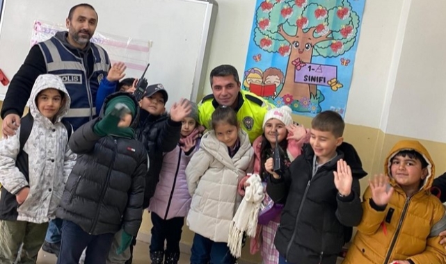 Hanak’ta Öğrencilere Yönelik Bilgilendirme Eğitimleri Düzenlendi