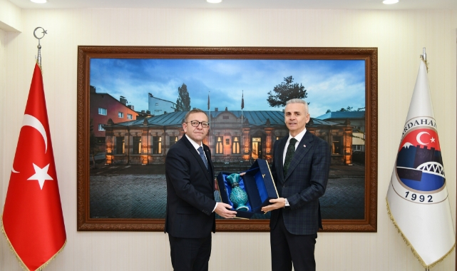 Kars Valisi Ziya Polat'tan Ardahan Valisi Mehmet Fatih Çiçekli'ye 'Hayırlı Olsun' Ziyareti