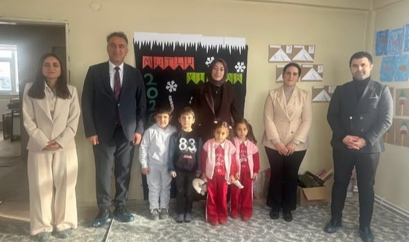 Kaymakam Elif Meram’dan Minik Öğrencilere Anlamlı Ziyaret
