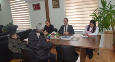 Kaymakam Kestioğlu Vatandaşları Tek Tek Dinledi