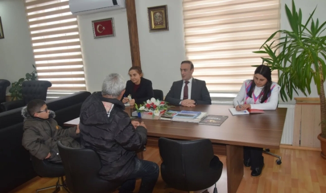 Kaymakam Kestioğlu Vatandaşları Tek Tek Dinledi